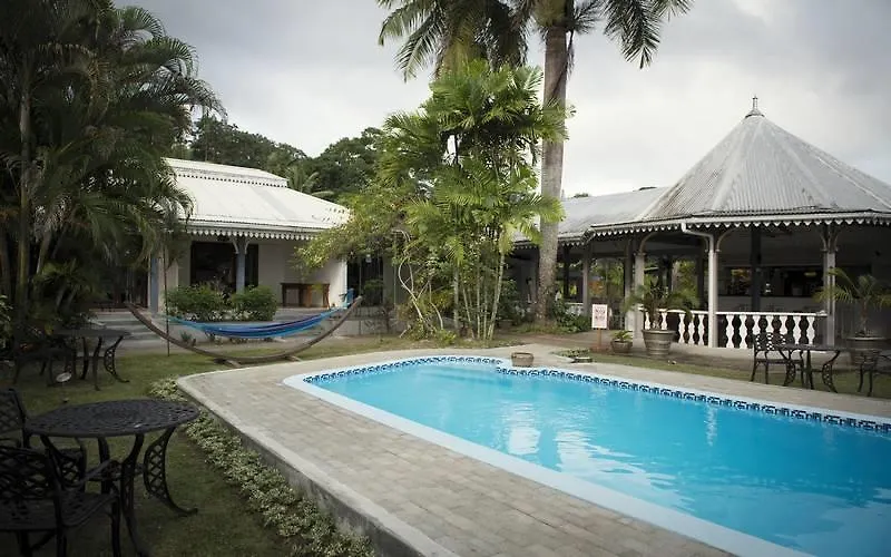 Hotel Auberge D'Anse Boileau Seychelles